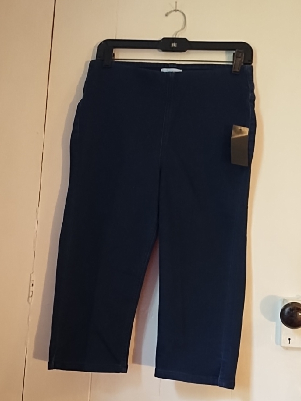 Denim&Co Navy Blue Pull-On Stretch Capris